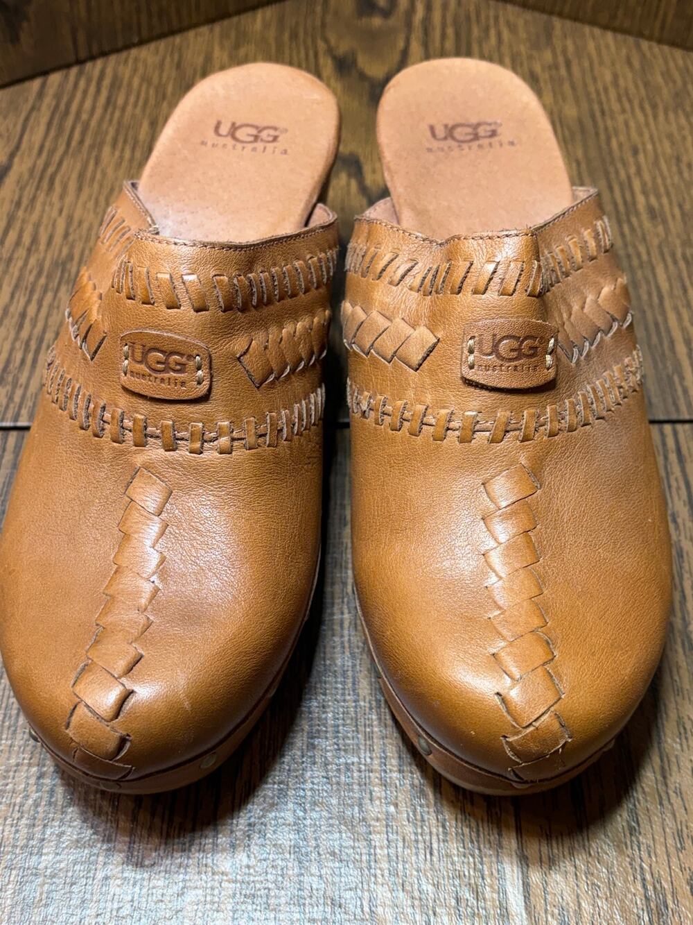 UGG Brown Leather Vivica Clog/Mule Braided Detail Wood Platform Size 7